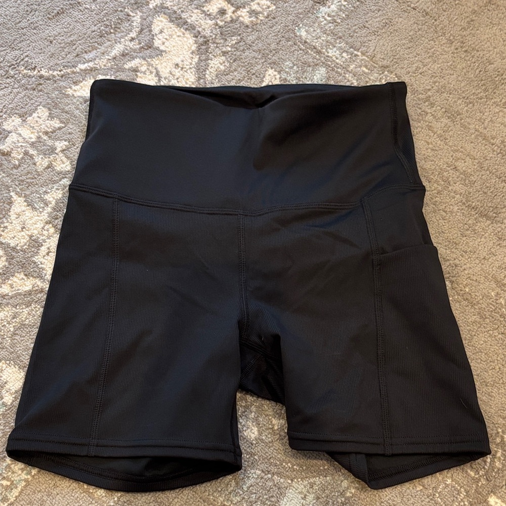 RVCA Women's Black Bike Shorts